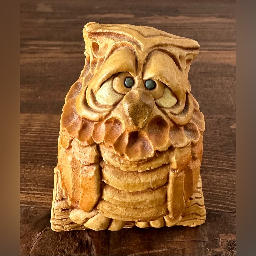 Vintage‎ Kelly Critter Factory Cute Pensive Anthropomorphic Owl Figurine EUC.